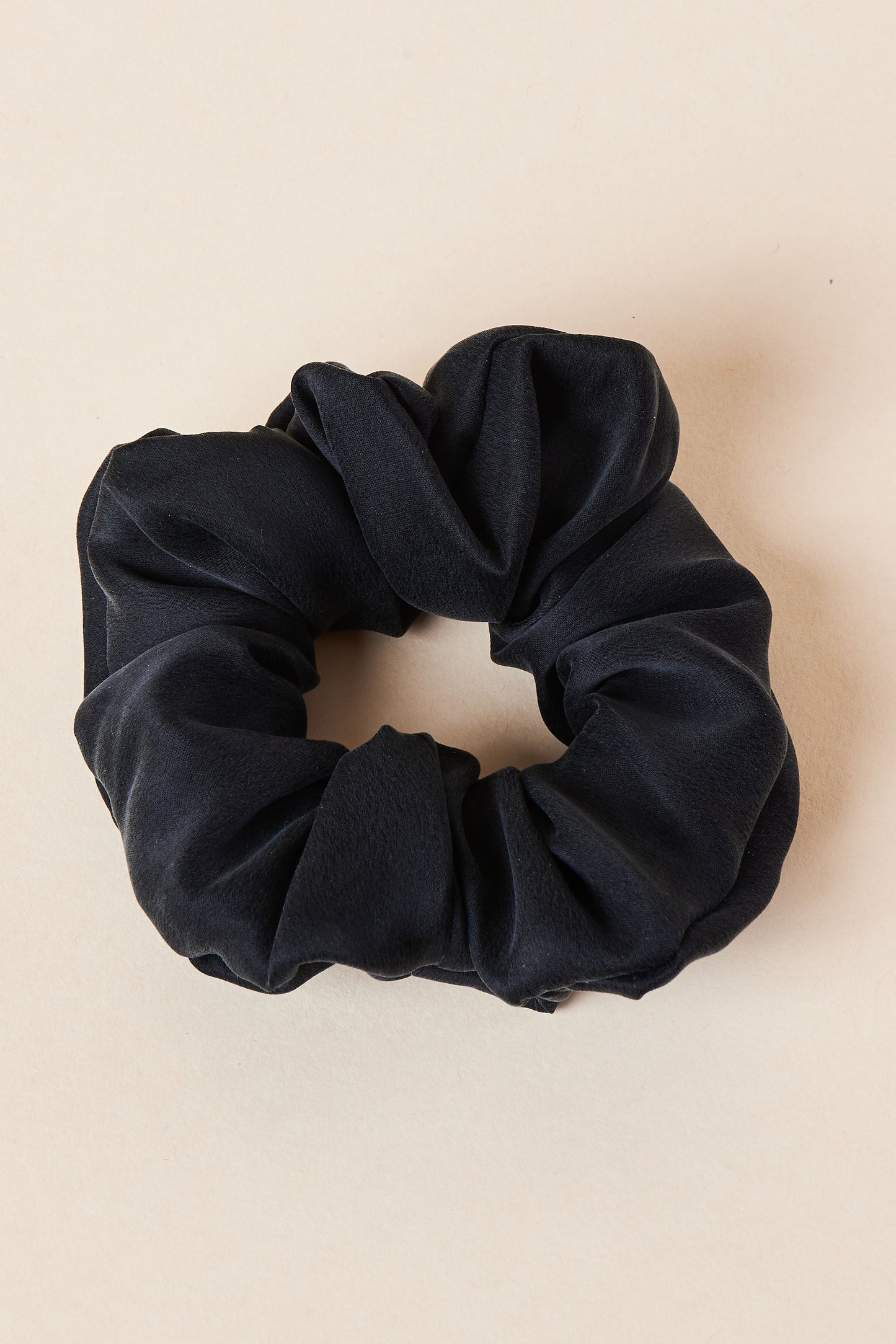 ZAHRA Silk Scrunchie Solid | Ebony