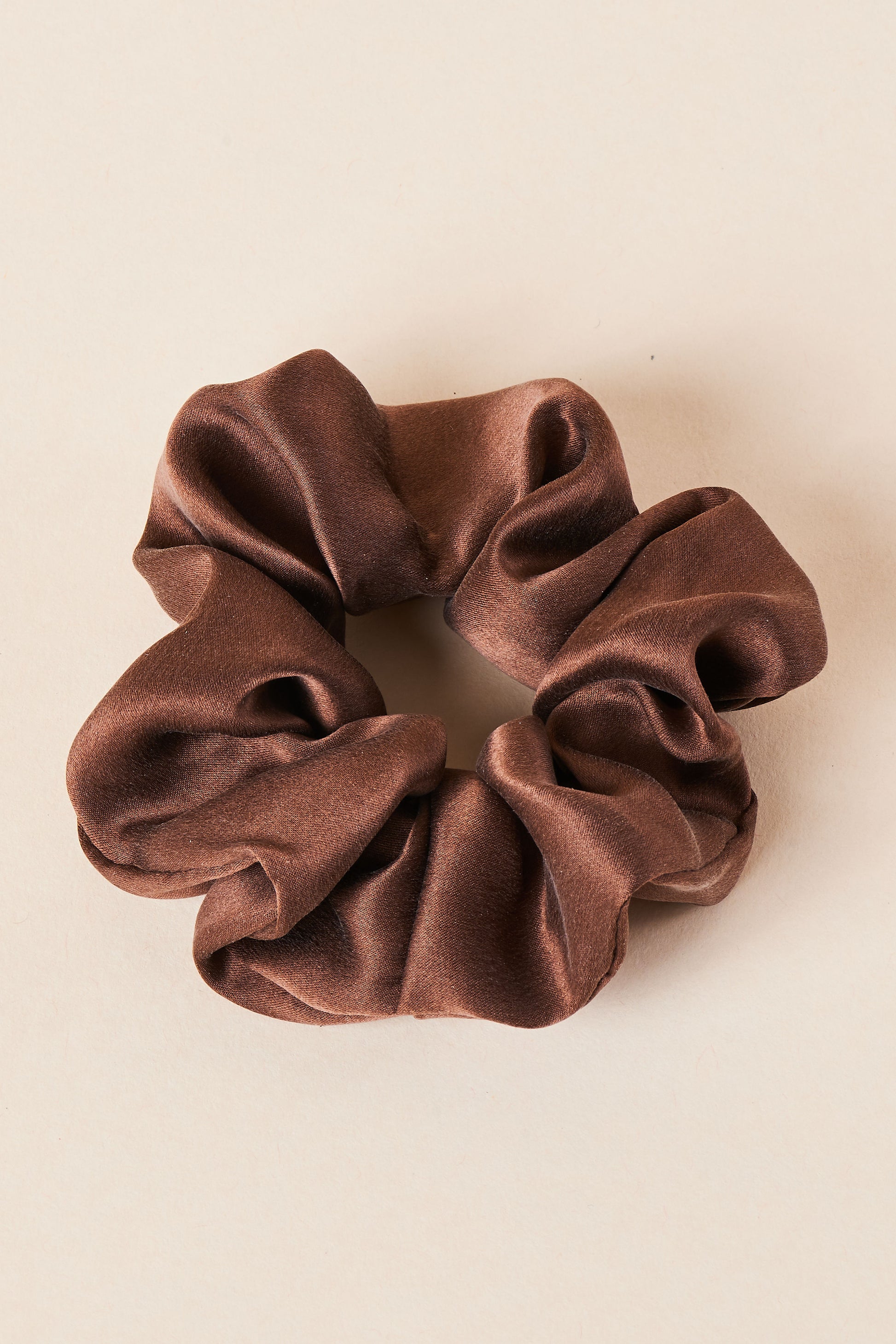 ZAHRA Silk Scrunchie Solid  | Chocolate