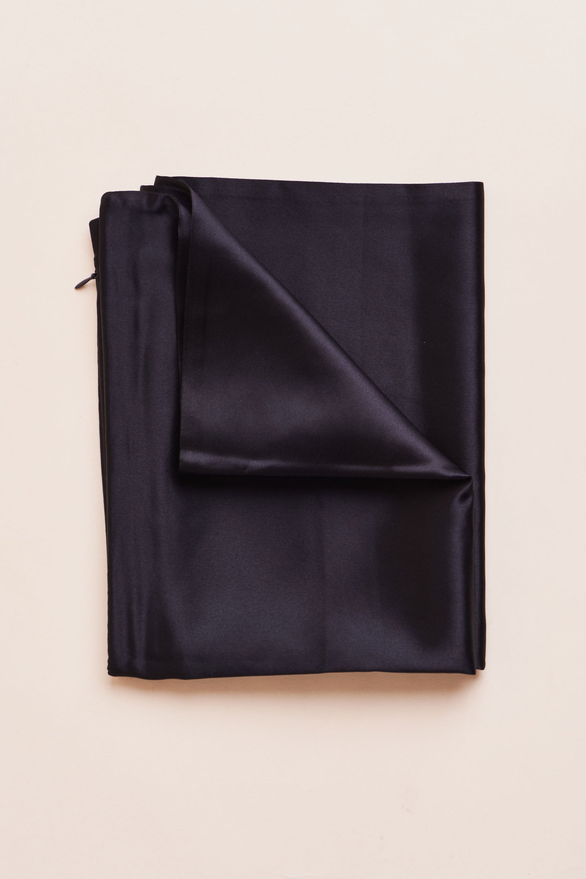 Black Silk Pillowcase  Buy Online with Worldwide Delivery